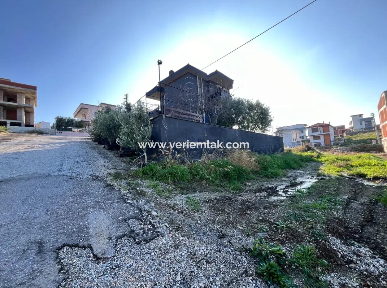 Villa Zoned Land Gelegenheit In Seferihisar Akarca