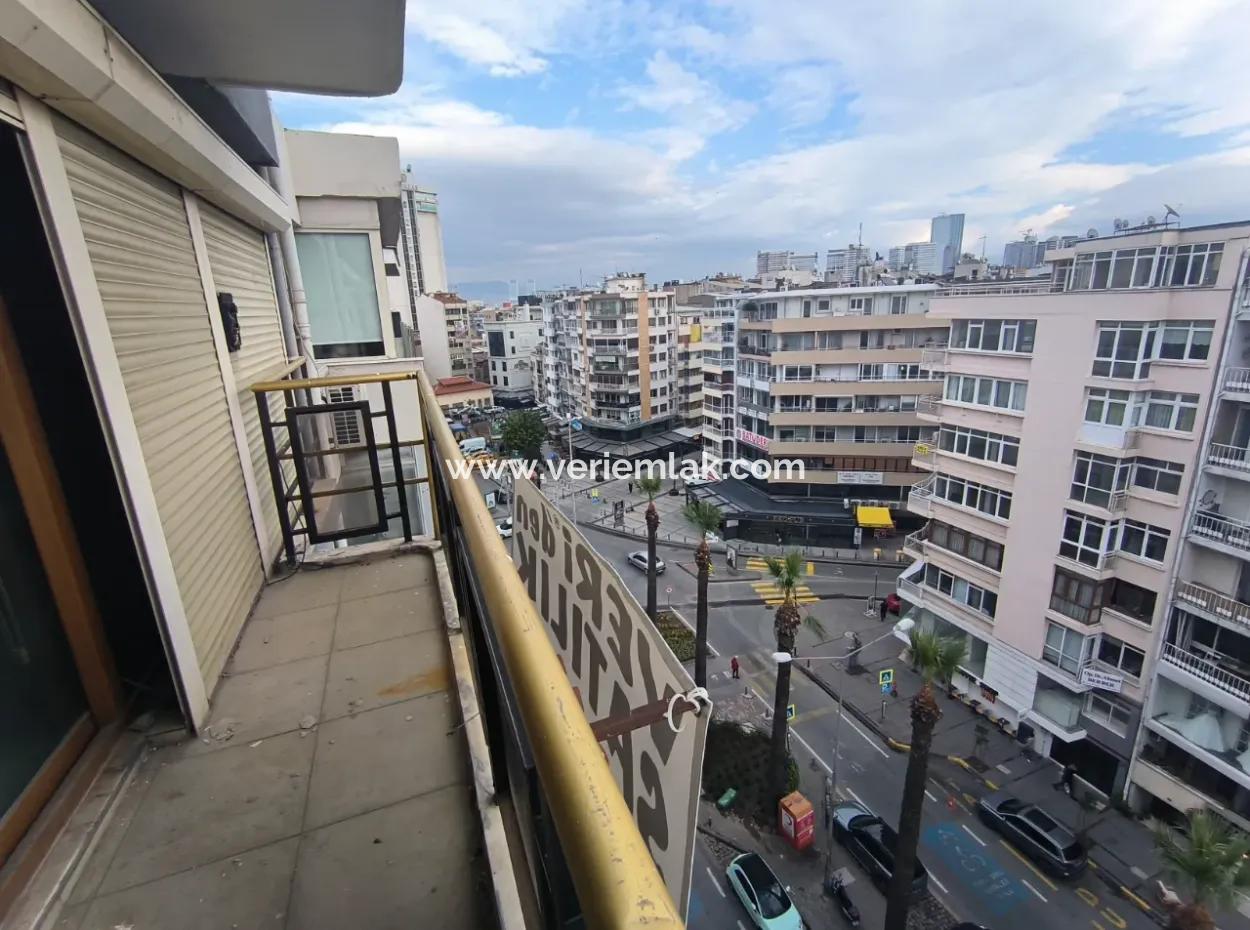 Maisonette-Büro Zu Vermieten Am Alsancak Gündoğdu-Platz