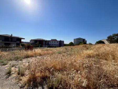 1500 M² Investitionsgrundstück In Der Region Seferihisar Bahçeşehir