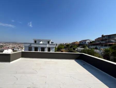 Eckvilla Mit Meerblick Und Freistehendem Pool In Akarca Elmastaş