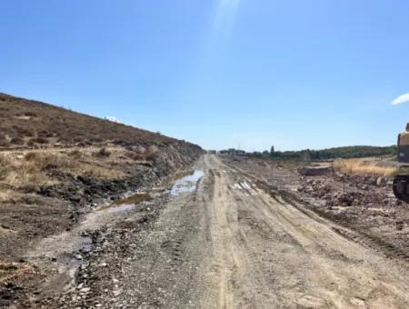 Der Aufgehende Stern Von Seferihisar: 600M² Land Zum Verkauf Im Bezirk Çolakibrahimbey!