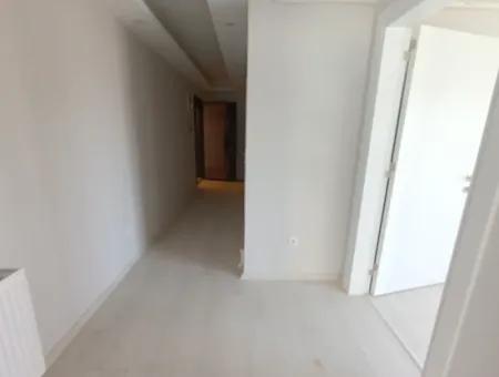 Zero 3 1 Maisonette-Wohnung Im Viertel Çolakibrahimbey An Der Seferihisar Izmir Road