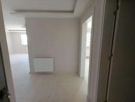 4 In 1 Maisonette-Wohnung Mit Großer Terrasse Im Viertel Çolakibrahimbey, An Der Straße Seferihisar Izmir!