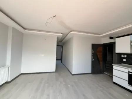 Moderne Maisonette-Wohnung Mit Terrasse Im Herzen Von Seferihisar!