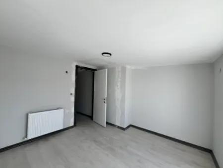 Moderne Maisonette-Wohnung Mit Terrasse Im Herzen Von Seferihisar!