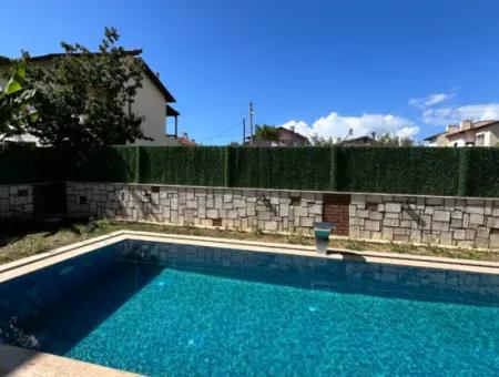 Luxusvilla Mit 4 Fassaden Und Freistehendem Swimmingpool Zum Verkauf In Seferihisar Akarca Region