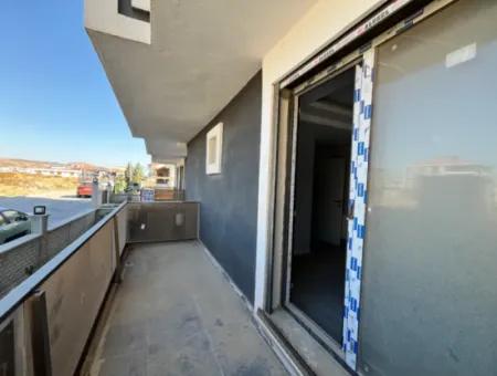 Kompakte Und Moderne 1 1 Wohnung In Seferihisar Gözsüzler