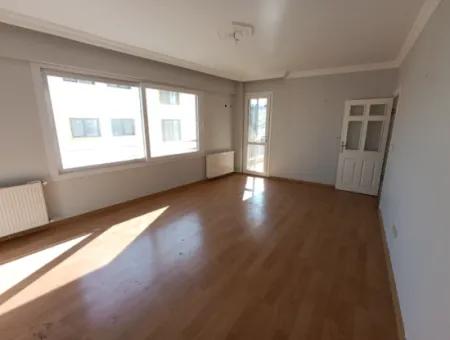 Wohnung Zu Vermieten In Einem Neubau Von 3 1, 125M², Doppelfassade, Tiefgarage In Seferihisar Hidirlik!