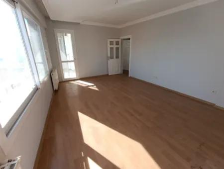 Wohnung Zu Vermieten In Einem Neubau Von 3 1, 125M², Doppelfassade, Tiefgarage In Seferihisar Hidirlik!