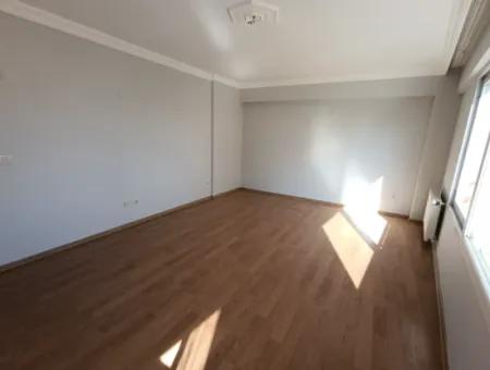 Wohnung Zu Vermieten In Einem Neubau Von 3 1, 125M², Doppelfassade, Tiefgarage In Seferihisar Hidirlik!