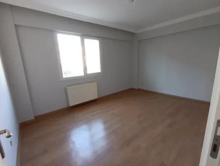 Wohnung Zu Vermieten In Einem Neubau Von 3 1, 125M², Doppelfassade, Tiefgarage In Seferihisar Hidirlik!