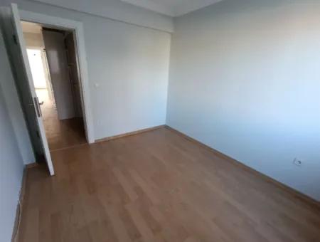 Wohnung Zu Vermieten In Einem Neubau Von 3 1, 125M², Doppelfassade, Tiefgarage In Seferihisar Hidirlik!