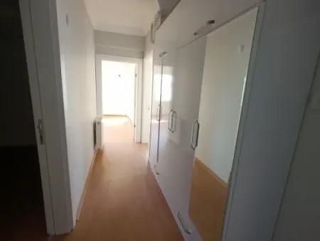 Wohnung Zu Vermieten In Einem Neubau Von 3 1, 125M², Doppelfassade, Tiefgarage In Seferihisar Hidirlik!