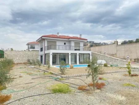 Luxuriöse 4 In 1 Villa Mit Großem Garten In Bahçeşehir, Seferihisar Düzce – Moderner Komfort Und Prestige Zusammen!