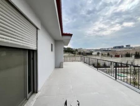 Luxuriöse 4 In 1 Villa Mit Großem Garten In Bahçeşehir, Seferihisar Düzce – Moderner Komfort Und Prestige Zusammen!