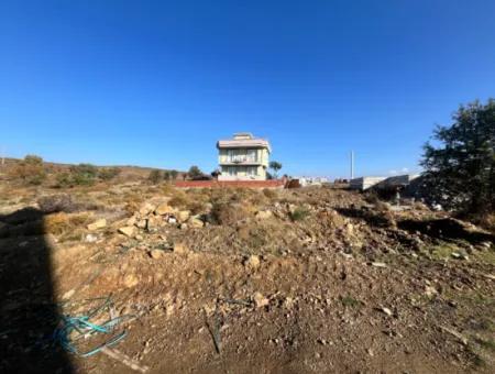 Villa Zoned Land Im Seferihisar Akarca Hıdırlık Bezirk, 500 Meter Vom Meer Entfernt!