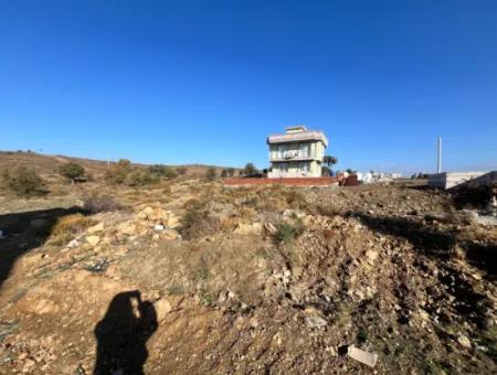 Villa Zoned Land Im Seferihisar Akarca Hıdırlık Bezirk, 500 Meter Vom Meer Entfernt!