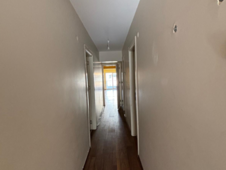 Prestigeträchtige 4 1 Wohnung Zu Vermieten Am Alsancak Talatpaşa Boulevard!Wir Bieten Komfort Und Eleganz Zusammen An Einem Der Exklusivsten Orte Der Stadt.