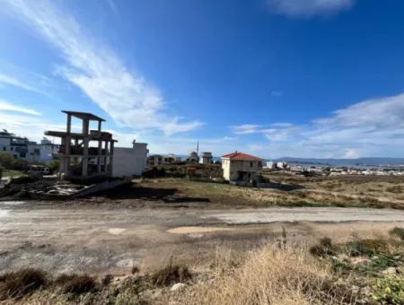 In Der Nähe Des Meeres In Seferihisar Akarca Tepecik, /40 Zonen 260 M² Land!