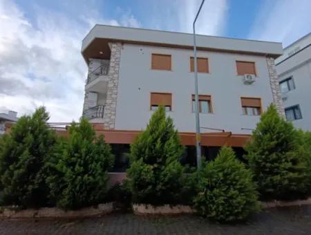 Maisonette-Haus In Güzelbahçe Yelki, Ecklage In Der Alaçatı-Straße!