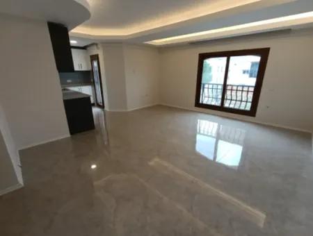 Maisonette-Haus In Güzelbahçe Yelki, Ecklage In Der Alaçatı-Straße!