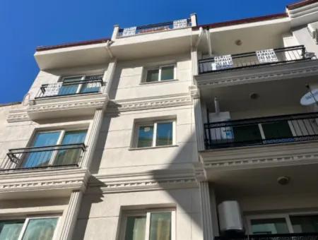 Maisonette-Wohnung Zu Vermieten Mit Terrasse In Privilegierter Lage In Seferihisar Hidirlik