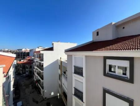 Maisonette-Wohnung Zu Vermieten Mit Terrasse In Privilegierter Lage In Seferihisar Hidirlik