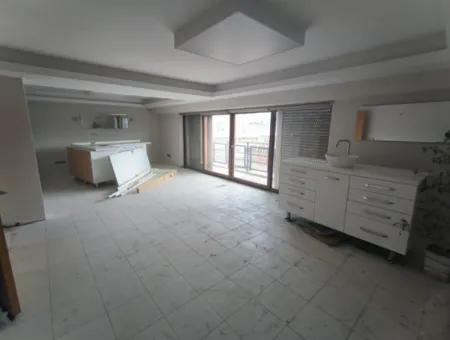 Maisonette-Büro Zu Vermieten Am Alsancak Gündoğdu-Platz