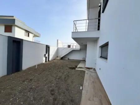 6 1 Neue Villa Mit Pool In Seferihisar Akarca