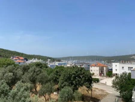 Siğacik Marina 150M, Triplex, Villa Mit Garten Zu Verkaufen