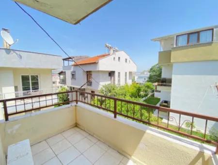 Siğacik Marina 150M, Triplex, Villa Mit Garten Zu Verkaufen