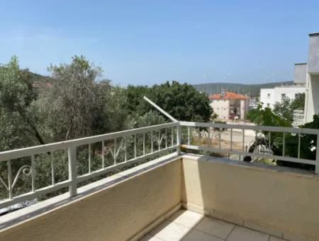 Siğacik Marina 150M, Triplex, Villa Mit Garten Zu Verkaufen