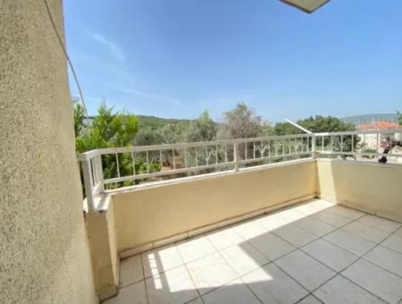 Siğacik Marina 150M, Triplex, Villa Mit Garten Zu Verkaufen