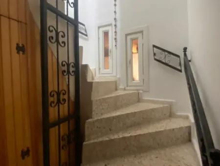 Villa Im Güneşli Kent-Komplex In Seferihisar Akaca,