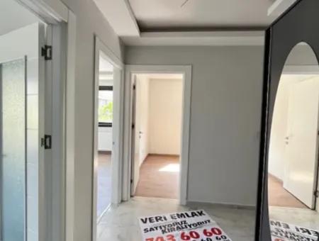 2 1 Brandneue Wohnung Zum Verkauf Mit Geschlossener Küche In Der Nähe Der Sığacık-Straße