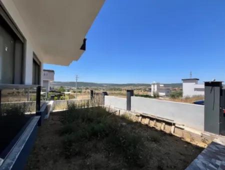 4 2 Villa Mit Blick Auf Die Natur Zum Verkauf In Güzelçiftlik Komplex In Renovierung Null Zustand