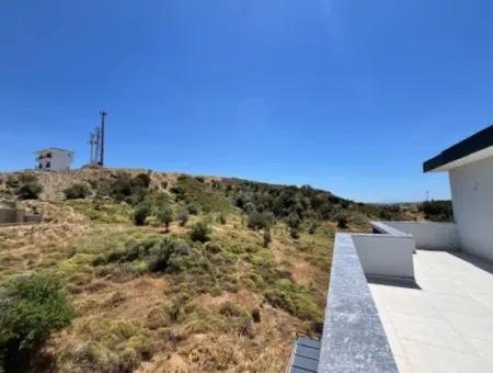 4 2 Villa Mit Blick Auf Die Natur Zum Verkauf In Güzelçiftlik Komplex In Renovierung Null Zustand