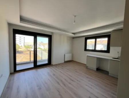 Modernes Und Geräumiges Leben In Gözsüzler: 2 1 Zero Apartments