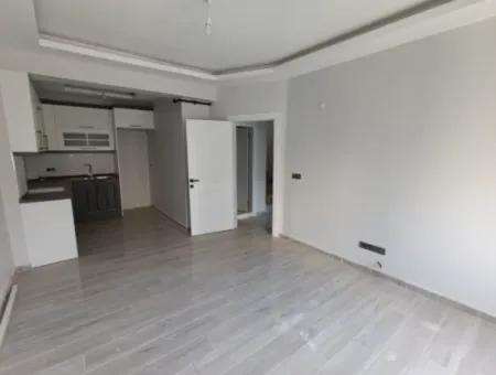 Brandneue Wohnung Im Zentrum Von Seferihisar Mit Maisonette Und Terrasse!