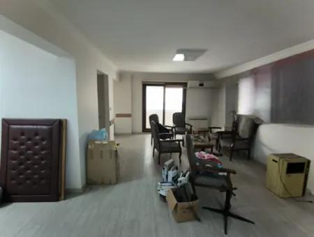 1 Etage 180M2 Geschäftsbüro Zu Vermieten In Der Blue Hotel Street In Mursel Paşa