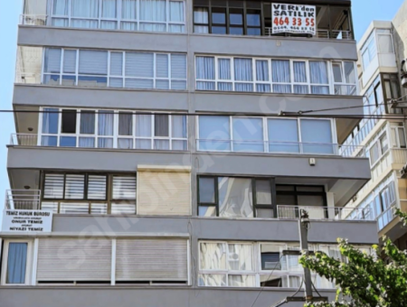 Wohnung Zum Verkauf Am Alsancak Poet Eşref Boulevard Mit Fairer Aussicht