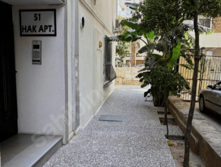 Wohnung Zum Verkauf Am Alsancak Poet Eşref Boulevard Mit Fairer Aussicht