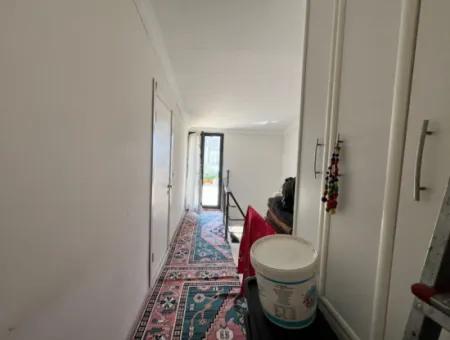 Günstige Maisonette-Wohnung Im Stadtzentrum Von Seferihisar!