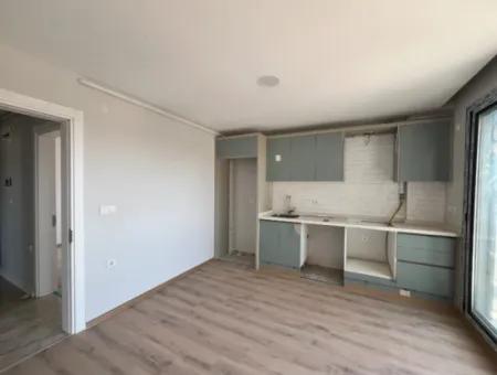 Ein Funkelndes Zuhause In Seferihisar: Zero Apartment