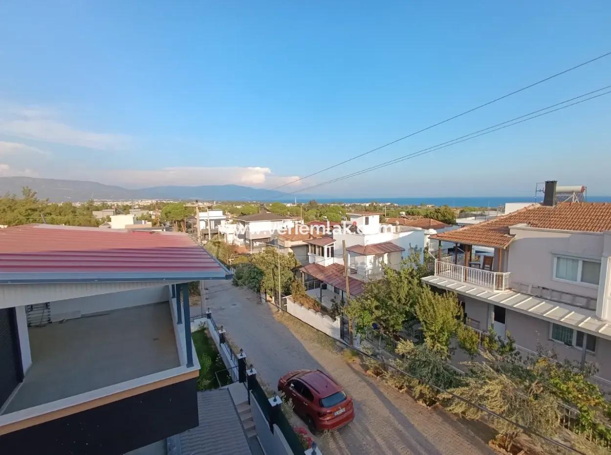 Stylish And Modern Villa With Pergola, Close To The Sea In Doğanbey Cumhuriyet Neighborhood