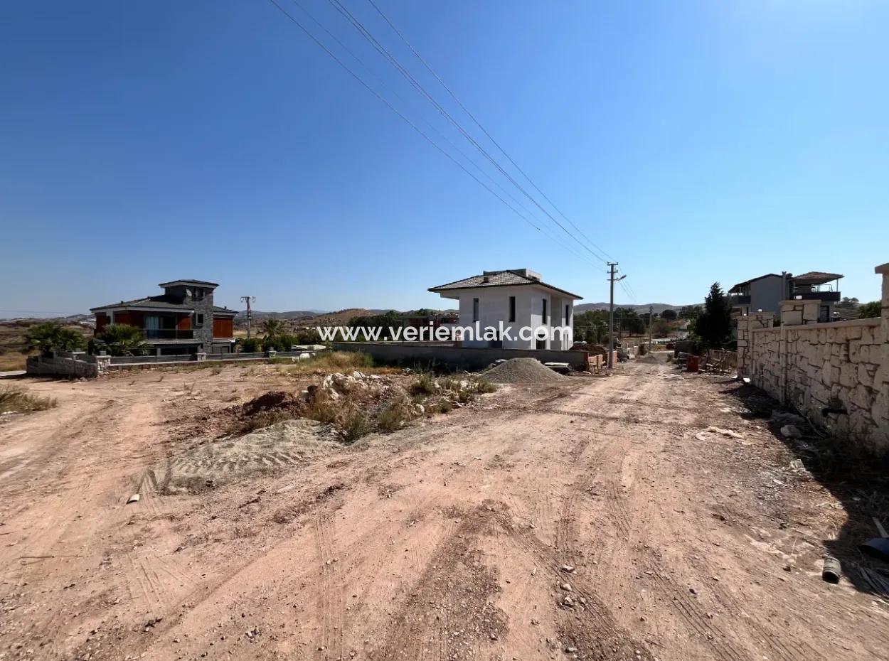 440 M² Villa Zoned Land To Make A Premium In Seferihisar Düzce Neighborhood