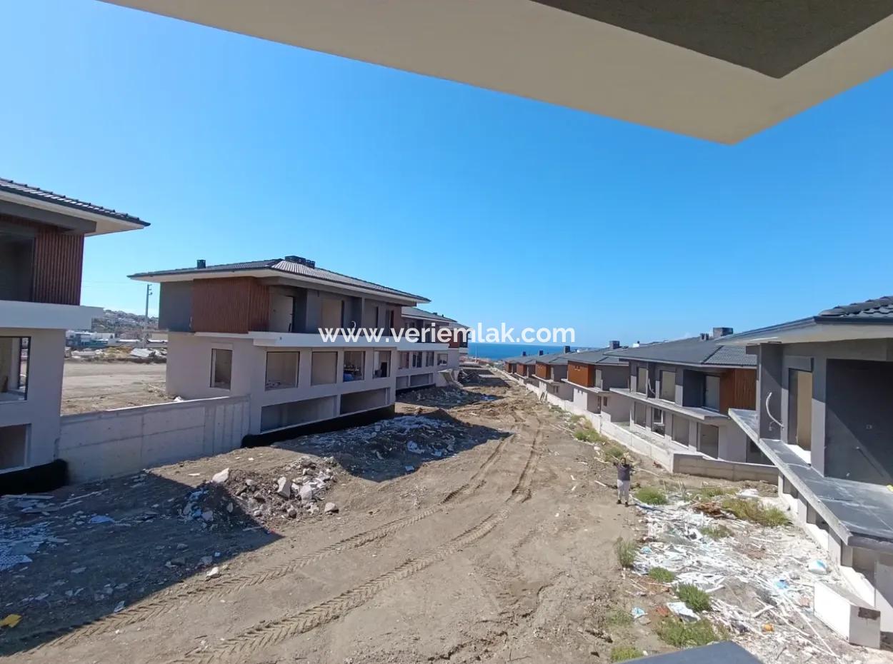 Prestigious Villas With Sea View In Seferihisar Akarca – Special Project!