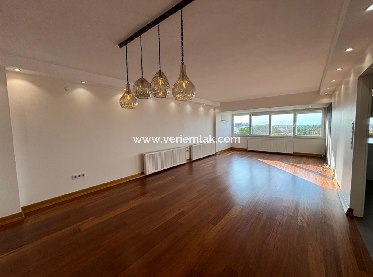 Luxury Apartment For Rent Opposite Balçova İstinye! Prestigious Location, Unparalleled Comfort!