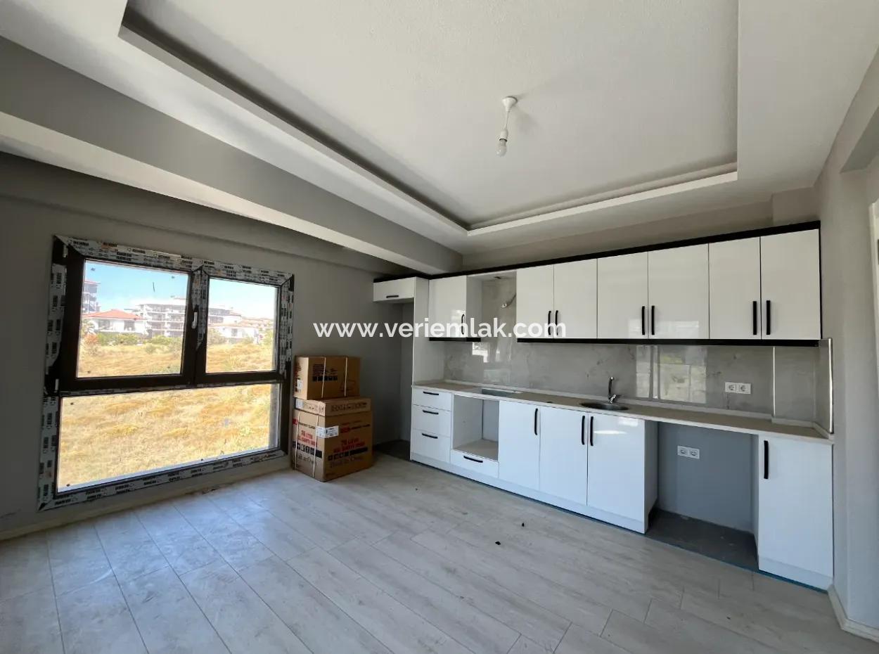 Zero Apartment Opportunity In The Favorite Area Of Seferihisar!