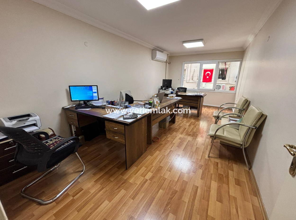 Office/Office For Rent On Alsancak Kıbrıs Martyrs Street